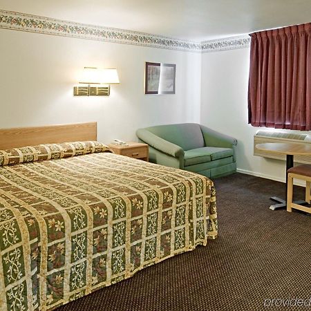 Americas Best Value Inn Mckinney Δωμάτιο φωτογραφία