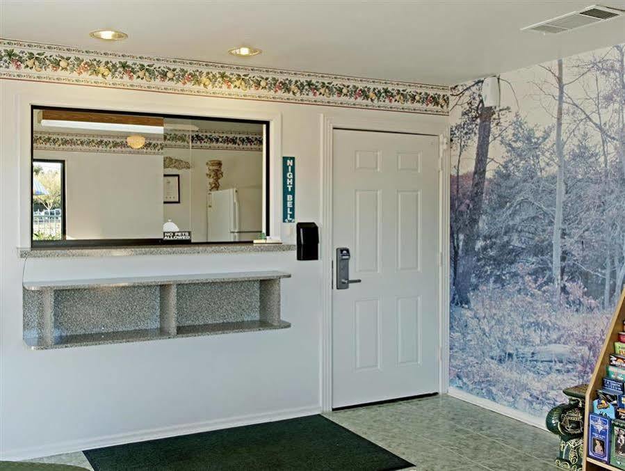 Americas Best Value Inn Mckinney Εξωτερικό φωτογραφία
